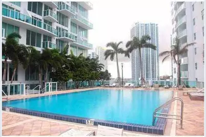31 SE 5th Street #202, Miami, FL 33131 - Photo 16