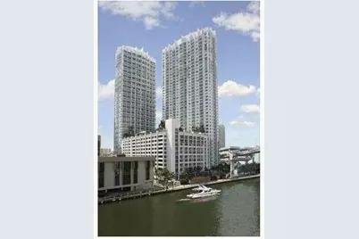 31 SE 5th Street #202, Miami, FL 33131 - Photo 20