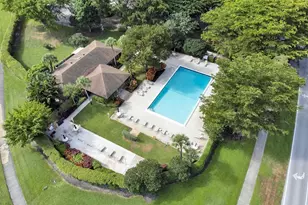 4030 W Palm Aire Dr, Pompano Beach, FL 33069 - Photo 18