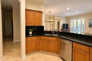 734 Lavender Cir, Weston, FL 33327 - Photo 4