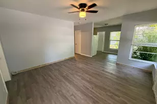 643 NE 17th Terrace, Fort Lauderdale, FL 33304 - Photo 2