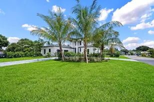 325 W Riverside Dr, Jupiter, FL 33469 - Photo 2