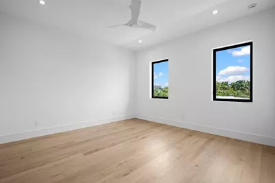 325 W Riverside Drive, Jupiter, FL 33469 - Photo 28