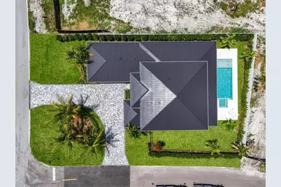 325 W Riverside Drive, Jupiter, FL 33469 - Photo 36