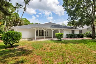14024 Wind Flower Dr, Palm Beach Gardens, FL 33418 - Photo 2
