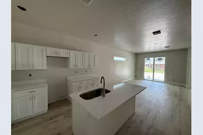 2007 N 48th N Street, Fort Pierce, FL 34947 - Photo 4