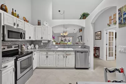 2100 Stonington Terrace, West Palm Beach, FL 33411 - Photo 10