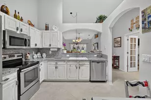 2100 Stonington Terrace, West Palm Beach, FL 33411 - Photo 10