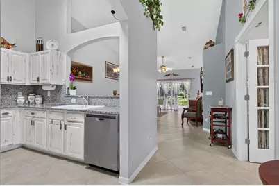 2100 Stonington Terrace, West Palm Beach, FL 33411 - Photo 8