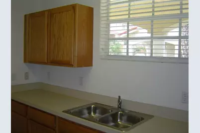 4809 N Wickham Circle #B, Delray Beach, FL 33445 - Photo 2
