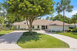 460 Glenbrook Dr, Atlantis, FL 33462 - Photo 2