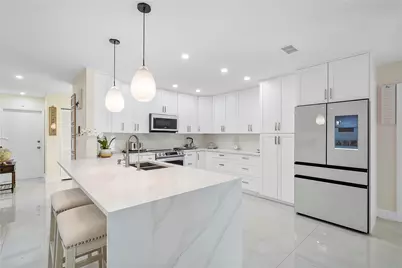 10209 Vestal Court, Coral Springs, FL 33071 - Photo 8