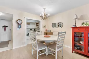 5661 SW 2nd Ct, Margate, FL 33068 - Photo 4