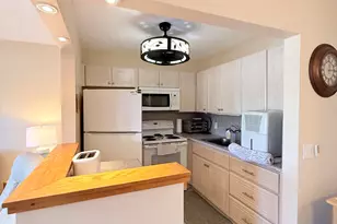 22 Markham A, Deerfield Beach, FL 33442 - Photo 10