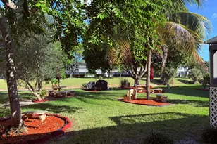 22 Markham A, Deerfield Beach, FL 33442 - Photo 36