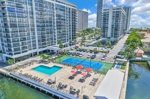 2049 S Ocean Dr, Hallandale Beach, FL 33009 - Photo 48
