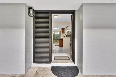 23200 Camino Del Mar #Apt 106, Boca Raton, FL 33433 - Photo 4