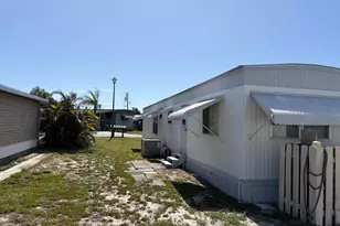 11055 SE Federal Hwy, Hobe Sound, FL 33455 - Photo 16