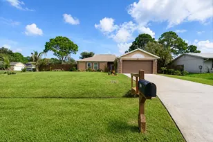 397 SW Ray Ave, Port Saint Lucie, FL 34983 - Photo 2