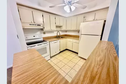 15449 Lakes Of Delray Boulevard #101, Delray Beach, FL 33484 - Photo 16