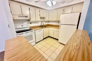15449 Lakes of Delray Blvd, Delray Beach, FL 33484 - Photo 16