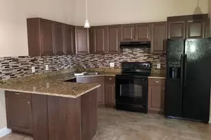 5305 Eagle Lake Dr, Palm Beach Gardens, FL 33418 - Photo 2