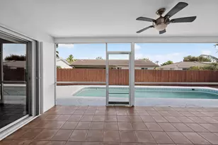 7823 NW 40th St, Coral Springs, FL 33065 - Photo 6