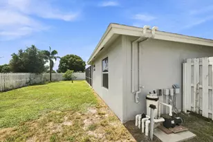 470 SW McComb Ave, Port Saint Lucie, FL 34953 - Photo 46