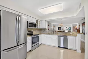 12511 Imperial Isle Dr, Boynton Beach, FL 33437 - Photo 6