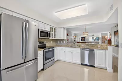 12511 Imperial Isle Drive #205, Boynton Beach, FL 33437 - Photo 6