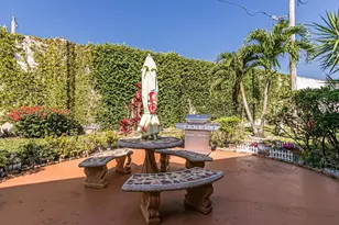 1000 SW 11th Ave, Hallandale Beach, FL 33009 - Photo 24