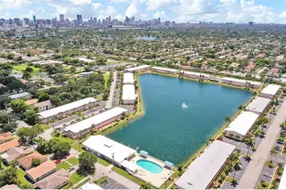 1000 SW 11th Avenue #2E, Hallandale Beach, FL 33009 - Photo 44