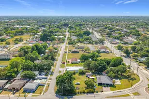 10235 SW 177th St, Miami, FL 33157 - Photo 50