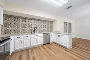 1163 NW 16th Pl, Stuart, FL 34994 - Photo 8