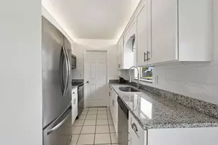1154 SE Preston Ln, Port Saint Lucie, FL 34983 - Photo 14