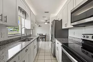 1154 SE Preston Ln, Port Saint Lucie, FL 34983 - Photo 12
