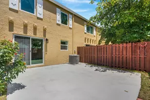 10792 La Placida Dr, Coral Springs, FL 33065 - Photo 30