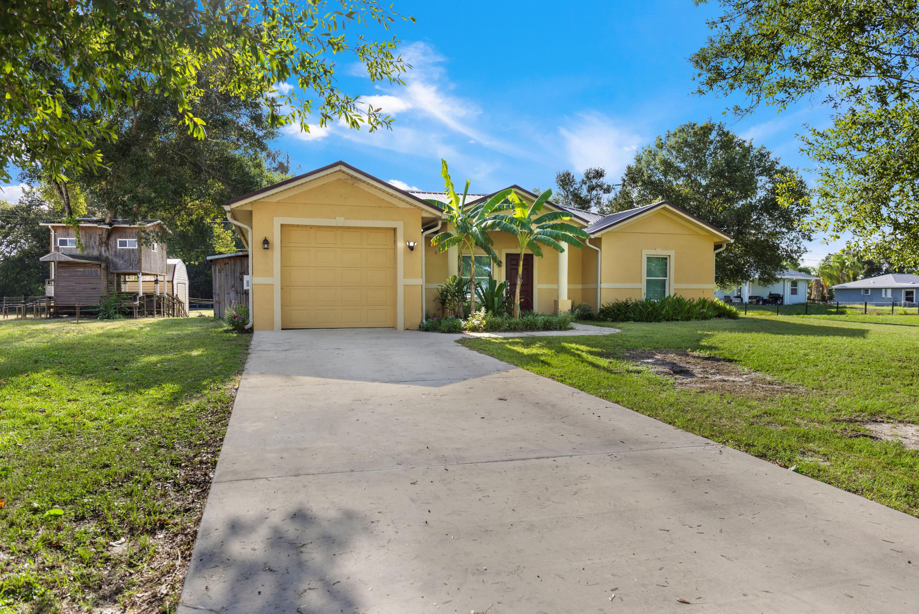 3845 NW 21st Ave - 3845 NW 21st Ave, Okeechobee, FL 34972 Luxury Property | Jose Angel Pina