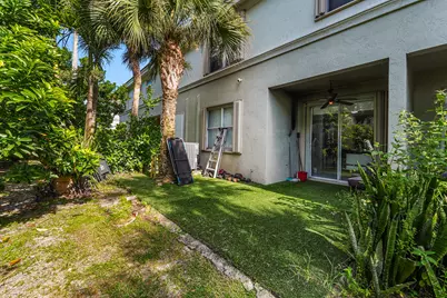 6119 Seminole Gardens Circle, Riviera Beach, FL 33418 - Photo 20