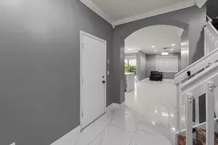 6119 Seminole Gardens Cir, Riviera Beach, FL 33418 - Photo 4