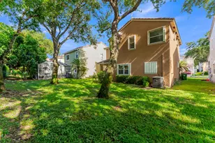 7538 NW 17th Dr, Pembroke Pines, FL 33024 - Photo 38