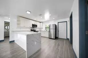 6234 NW 19th Ct, Miami, FL 33147 - Photo 4