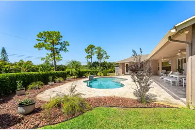 18266 Murcott Boulevard, The Acreage, FL 33470 - Photo 4