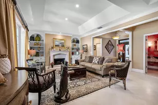 586 N Country Club Dr, Atlantis, FL 33462 - Photo 8