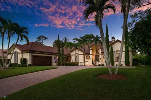 586 N Country Club Dr, Atlantis, FL 33462 - Photo 2