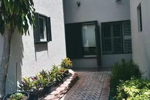 9727 N New River Canal Rd, Plantation, FL 33324 - Photo 2