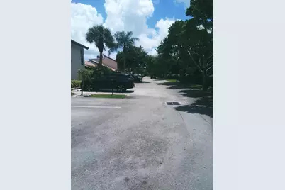 9727 N New River Canal Road #629, Plantation, FL 33324 - Photo 32