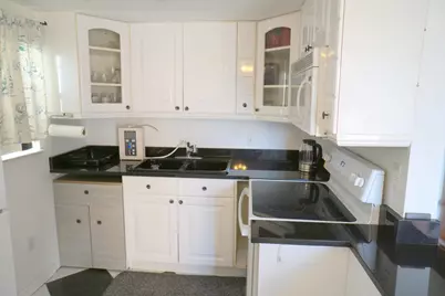 401 Southampton A, West Palm Beach, FL 33417 - Photo 4