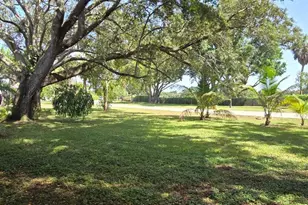 4511 E Country Club Cir, Plantation, FL 33317 - Photo 4