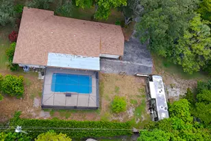 4511 E Country Club Cir, Plantation, FL 33317 - Photo 2